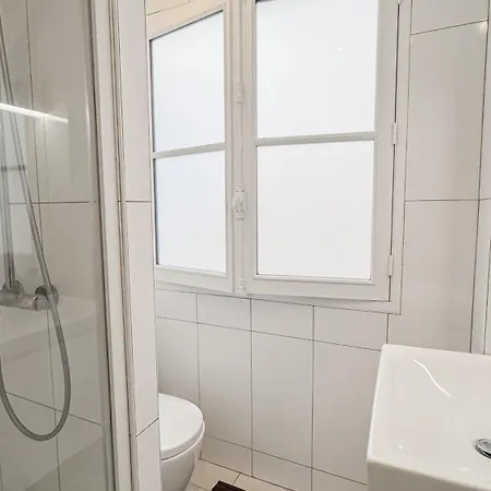Apartment Monceau Secret - Proche Champs Elysees Et Monceau - Luxe Et 2 Personnes *