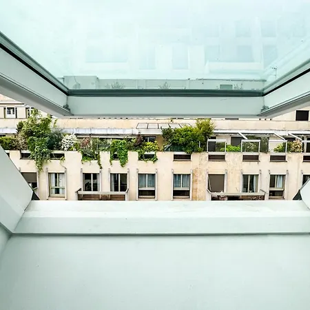 Monceau Secret - Proche Champs Elysees Et Monceau - Luxe Et 2 Personnes Appartement